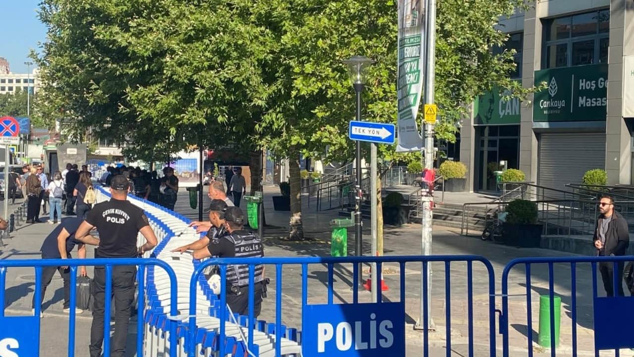 Foto - CHP’li belediyeye operasyon! Tam 27 gözaltı var