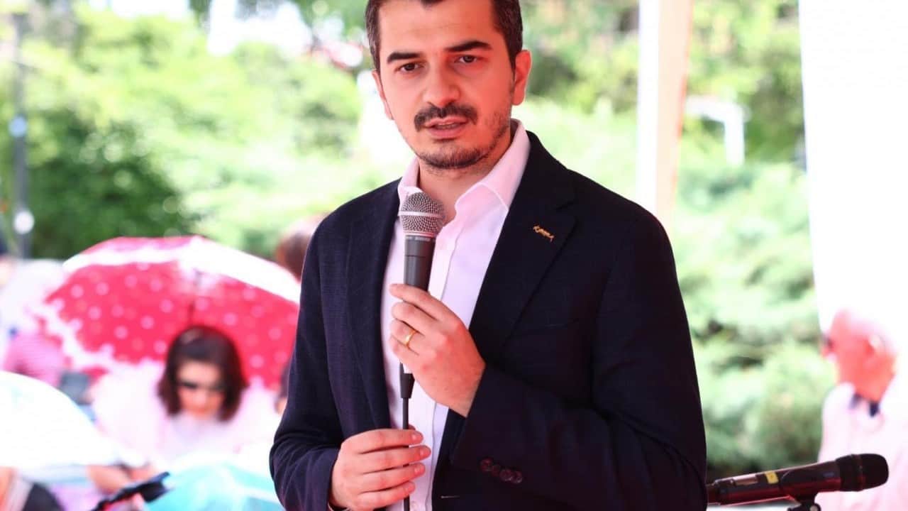 Foto - CHP’li belediyeye operasyon! Tam 27 gözaltı var
