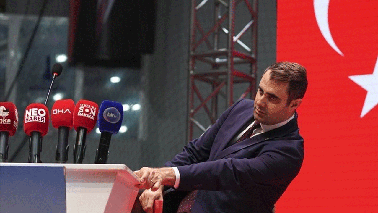 Foto - CHP'li isim bir anda yere yığıldı