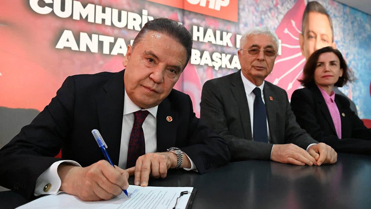 Foto - Muhittin Böcek’ten bomba itiraflar! Ekrem’e 5 milyon euro "adaylık" rüşveti