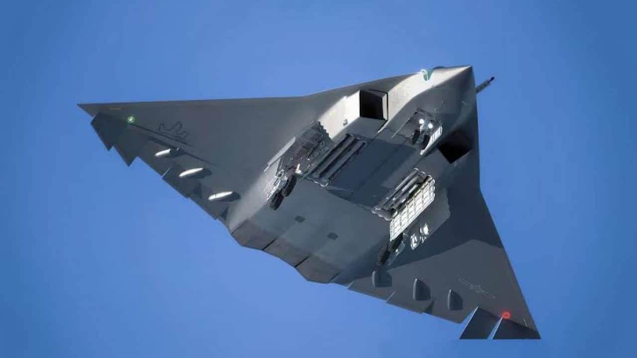 Foto - Çin’in gizemli savaş uçağı J-36 yeniden görüntülendi