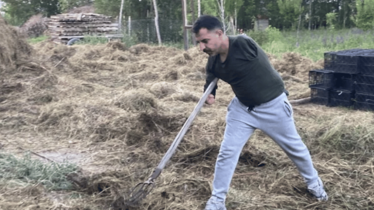 Foto - Kolları olmadan KAAN'ı modelledi: Yusuf Akgün azmiyle herkesi kendine hayran bıraktı