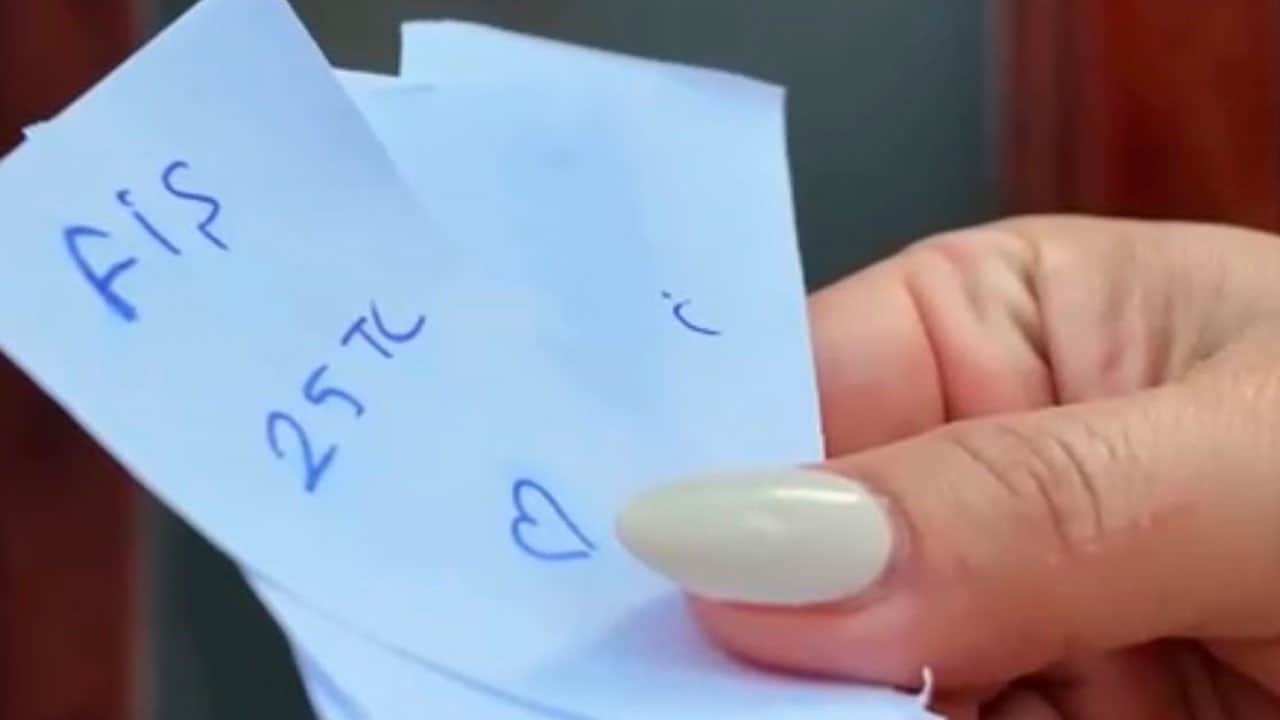 Foto - Çocukların masumiyeti yürekleri ısıttı! ‘Şikayet var’ şakasına el yapımı 