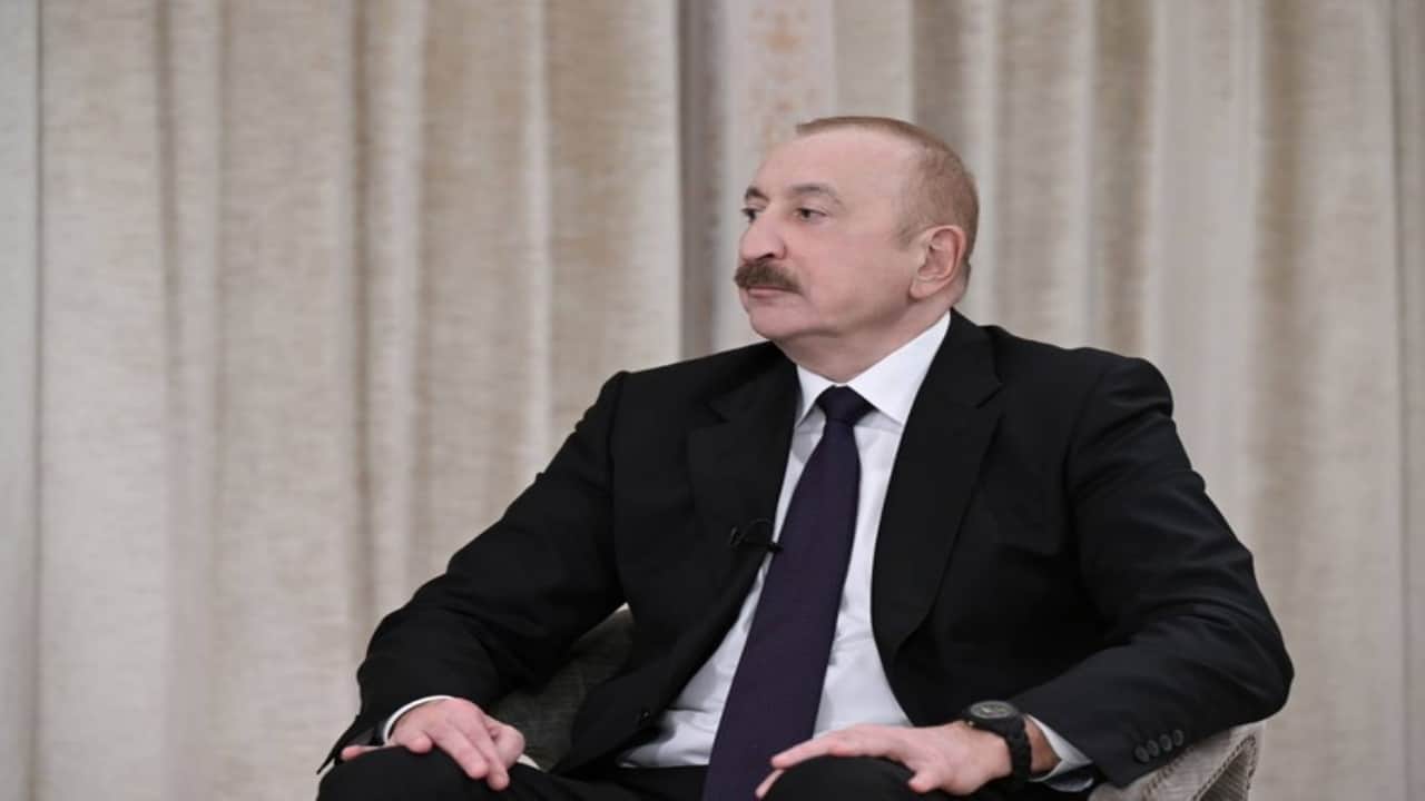 Foto - Çok büyük arbede çıktı! Sloganı duyan Aliyev’in korumaları ışık hızında saldırdı
