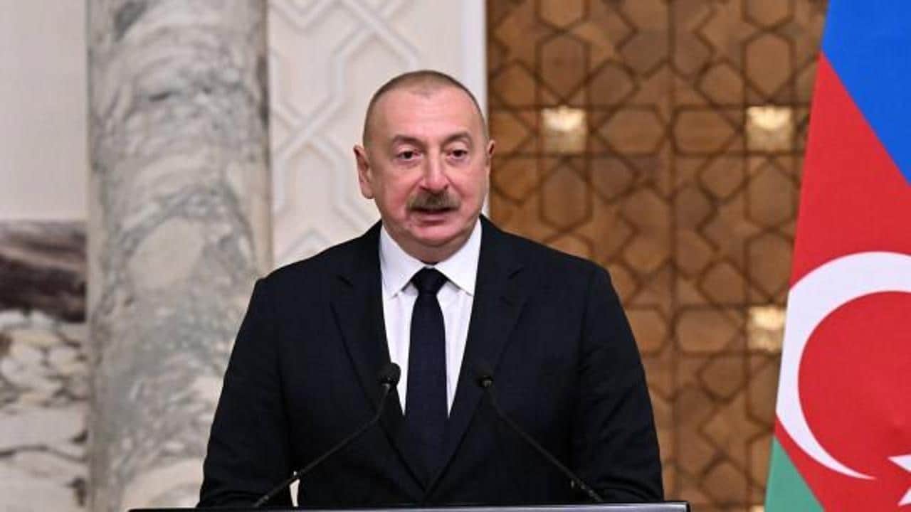 Foto - Çok büyük arbede çıktı! Sloganı duyan Aliyev’in korumaları ışık hızında saldırdı