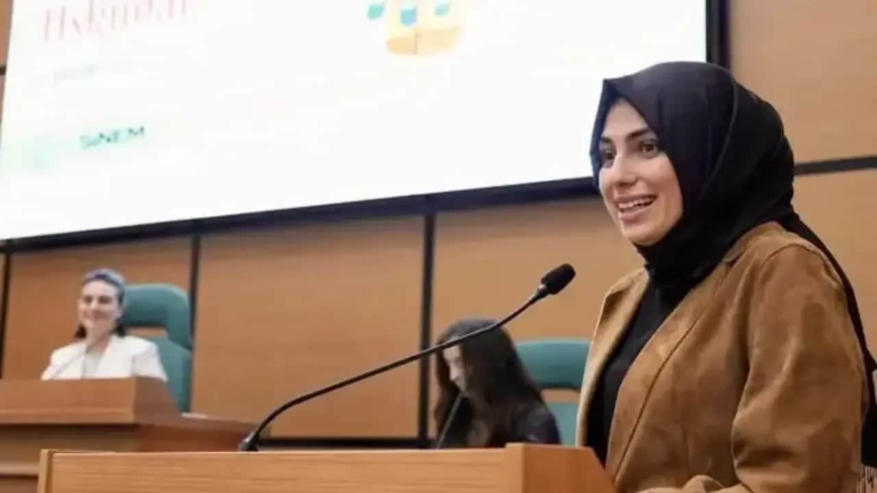 Foto - Çok konuşulacak çıkış: Seni AK Parti'den meclis üyesi yapan kim? Kim referans oldu açıkla