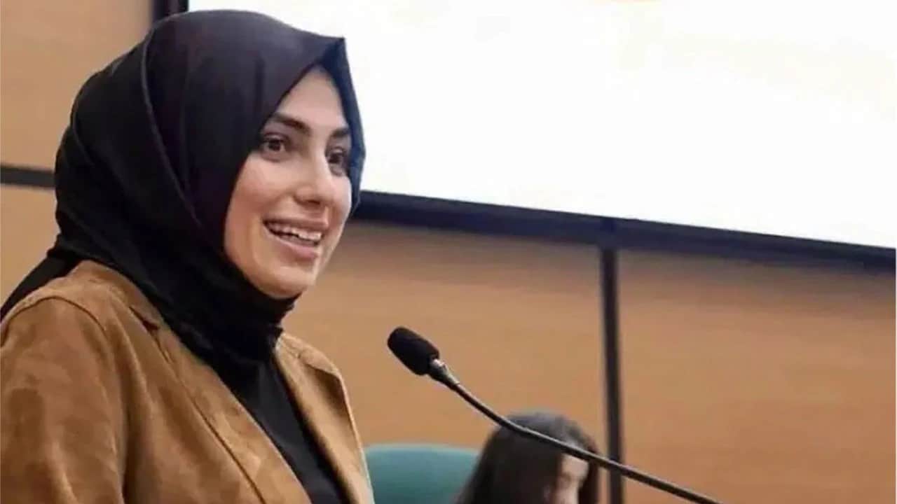 Foto - Çok konuşulacak çıkış: Seni AK Parti'den meclis üyesi yapan kim? Kim referans oldu açıkla