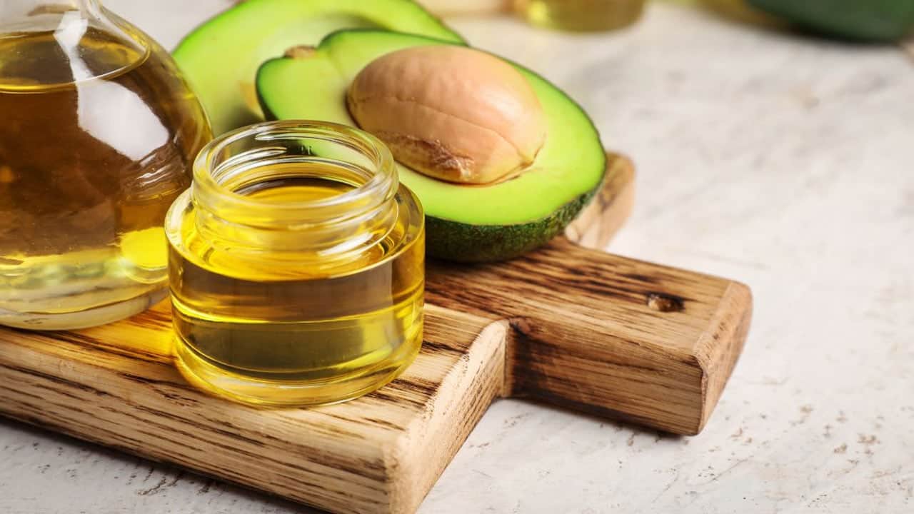Çok şaşıracaksınız! Avokado yağı zeytinyağını tahtından eder mi?