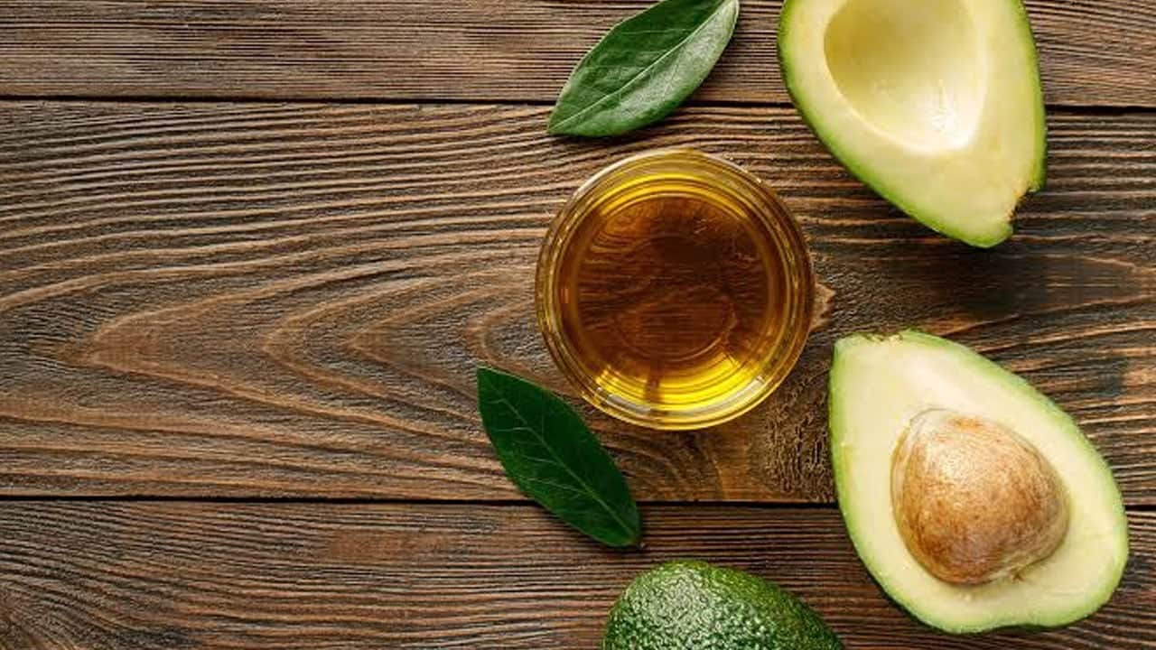 Foto - Çok şaşıracaksınız! Avokado yağı zeytinyağını tahtından eder mi?
