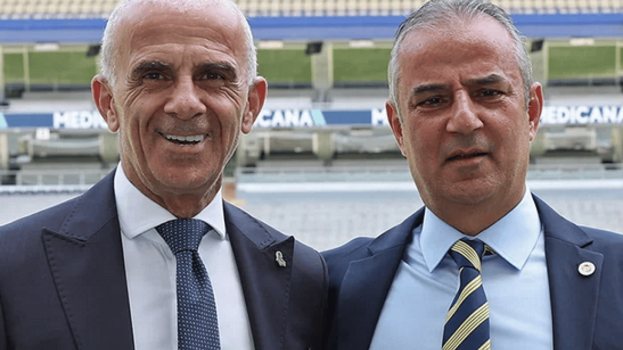 Corinthians forması giyen merkez orta saha... Ocak ayının ilk transferi!