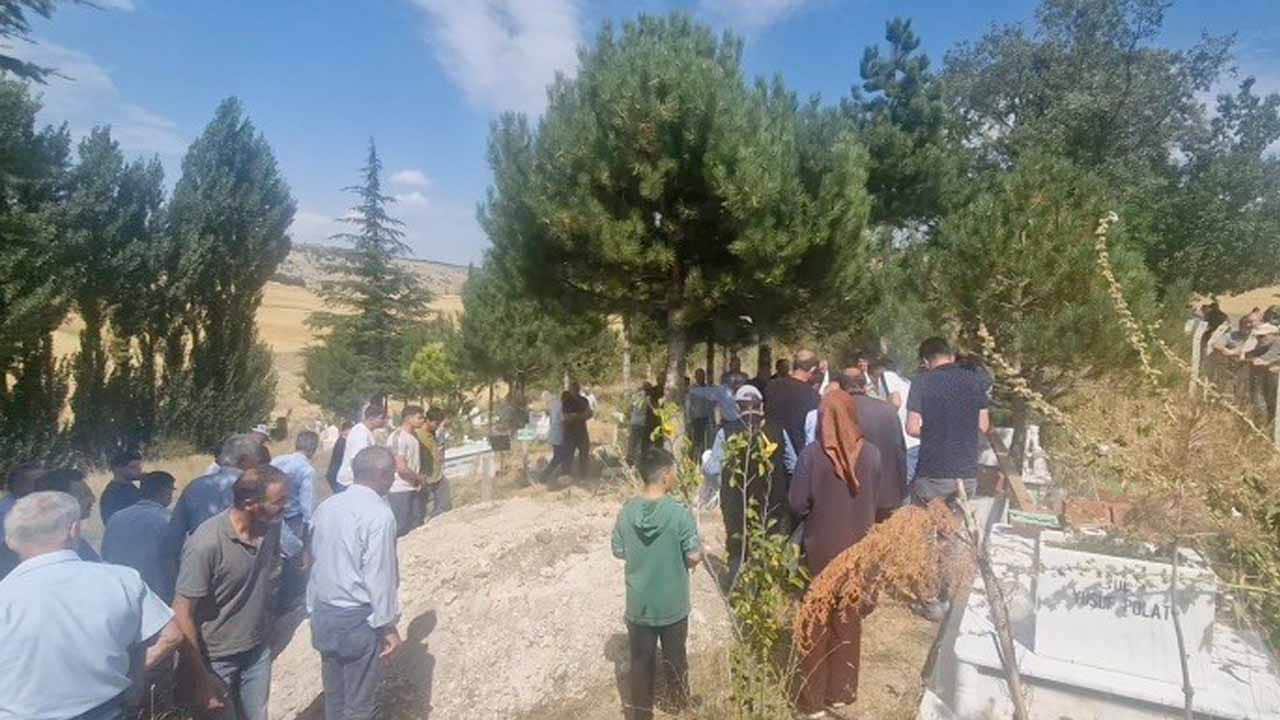 Foto - Çorum'da kene kabusu: Isırılan kadın hayatını kaybetti