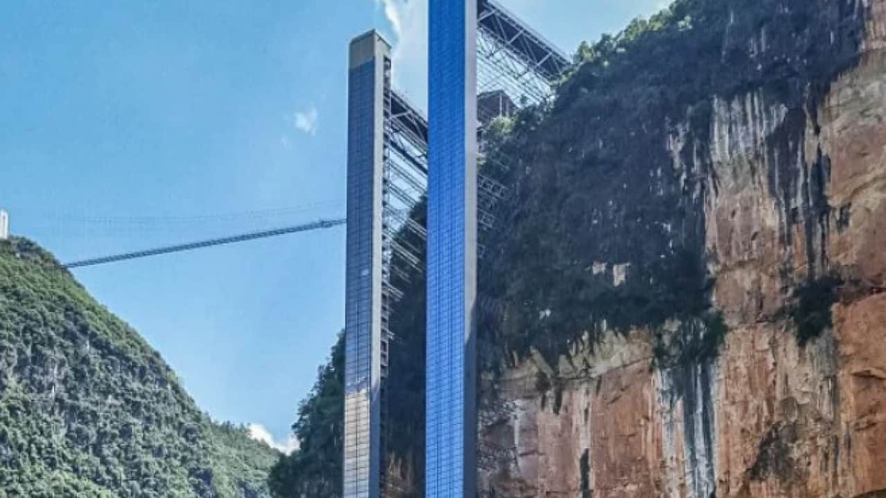 Foto - Dağın yamacına 288 metrelik asansör: 3 saatlik yol 30 dakikaya indi!