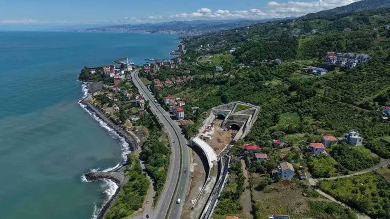 Foto - Dağlar deliniyor! Ulaşım rahat nefes alacak
