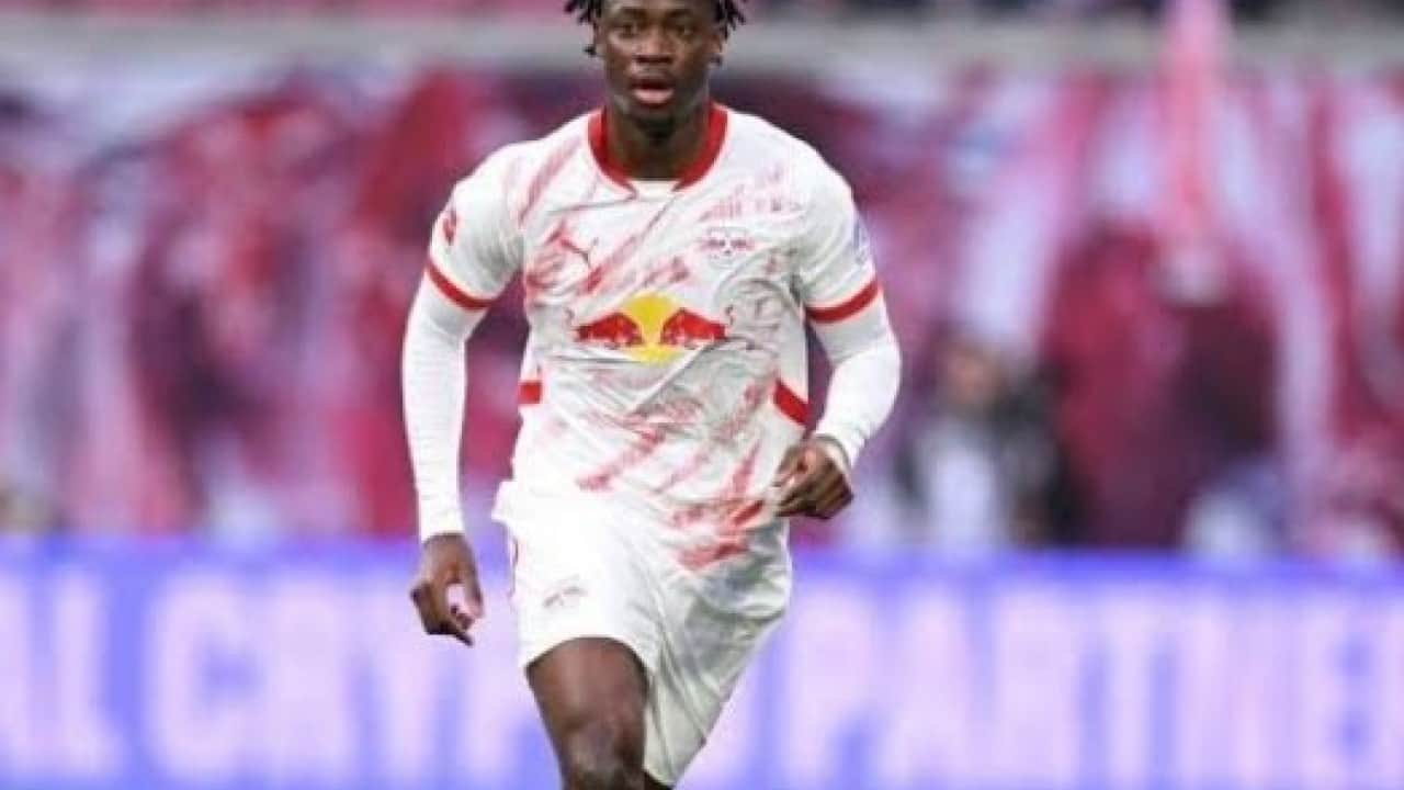 Foto - Daha 12 yaşındayken 1.90 boyundaydı! İşte Galatasaray’ın dev stoperinin öyküsü