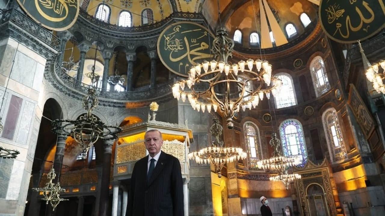 Foto - Daha önce hiç yayınlanmamış fotoğraflar da yer alıyor! Ayasofya'nın tarihi koleksiyonu raflarda