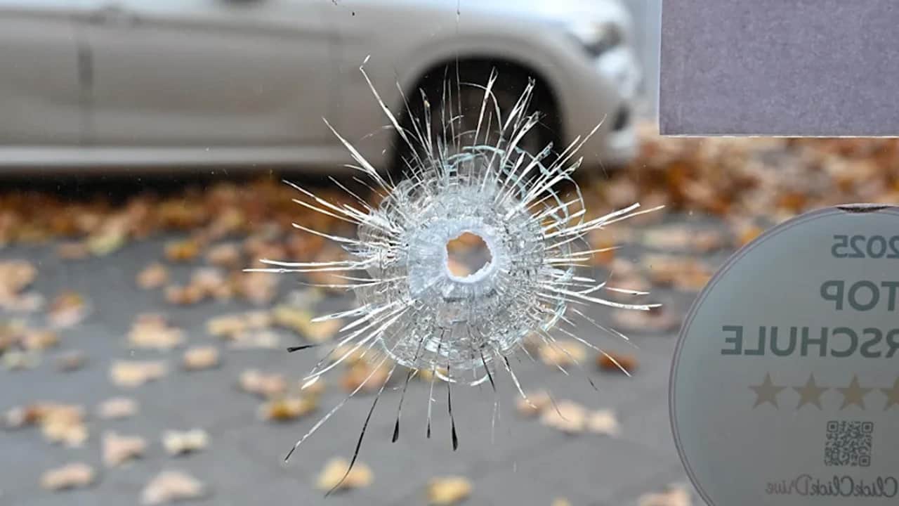 Foto - 'Daltonlar' alarmı: Yeni nesil suç örgütleri Berlin'de saldırı düzenliyor, haraç topluyor! Krize dönüşüyor