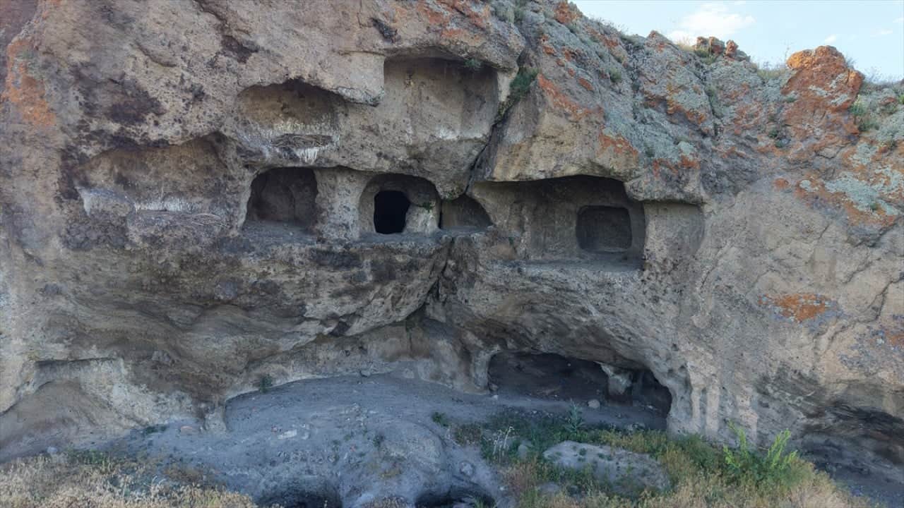 Foto - Definecilerin tahribatıyla ortaya çıkmıştı! Şimdi turizme kazandırılıyor 