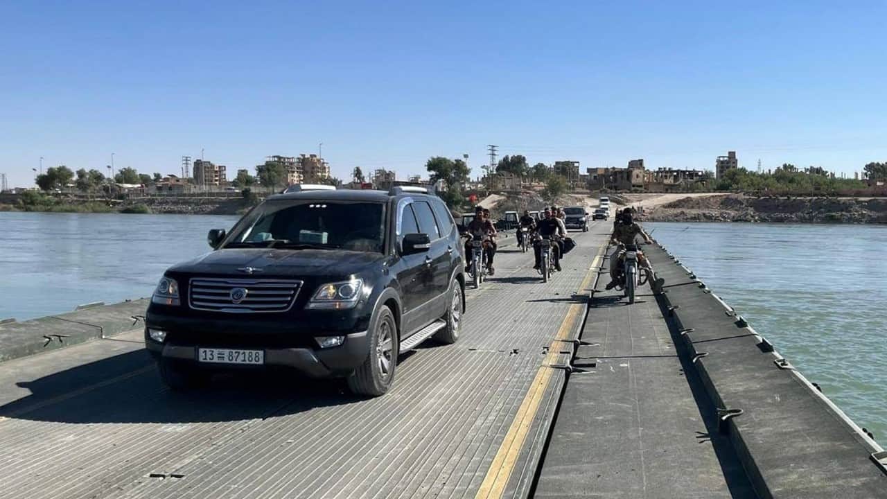 Foto - Defne Kardeşlik Köprüsü’nde araç ve yaya trafiği Mehmetcik inşa etti bölge halkı ihya oldu