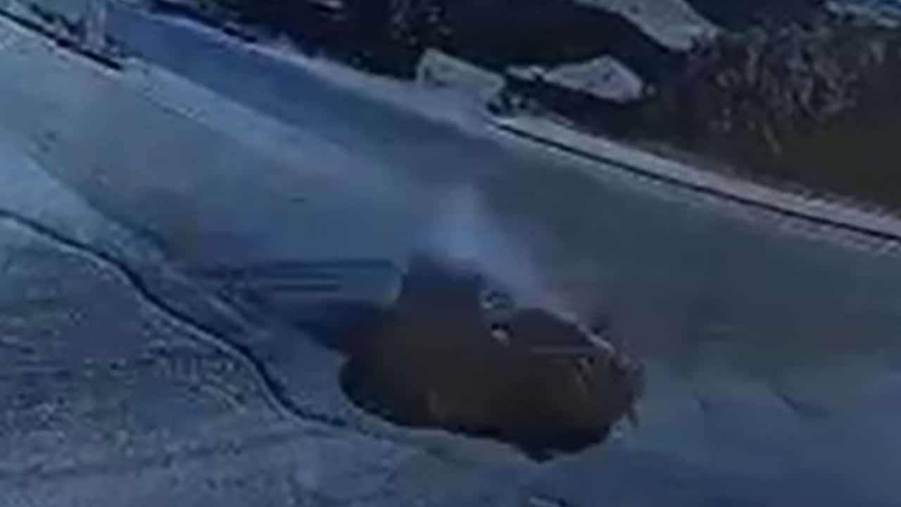 Foto - Dehşet anları kamerada: İkiye bölünen otomobilde 2 kişi can verdi!