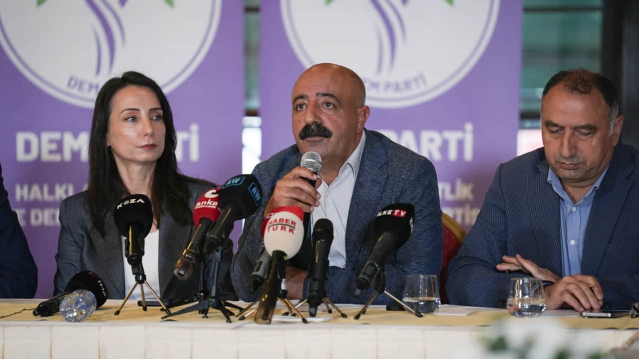 Foto - DEM Parti, Alevi derneklerle bir araya geldi: Terörsüz Türkiye ile 86 milyon kazanacak