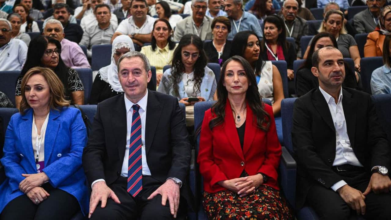 Foto - DEM Parti’nin adı bir defa daha değişiyor: İşte herkesin merak ettiği yeni isimleri