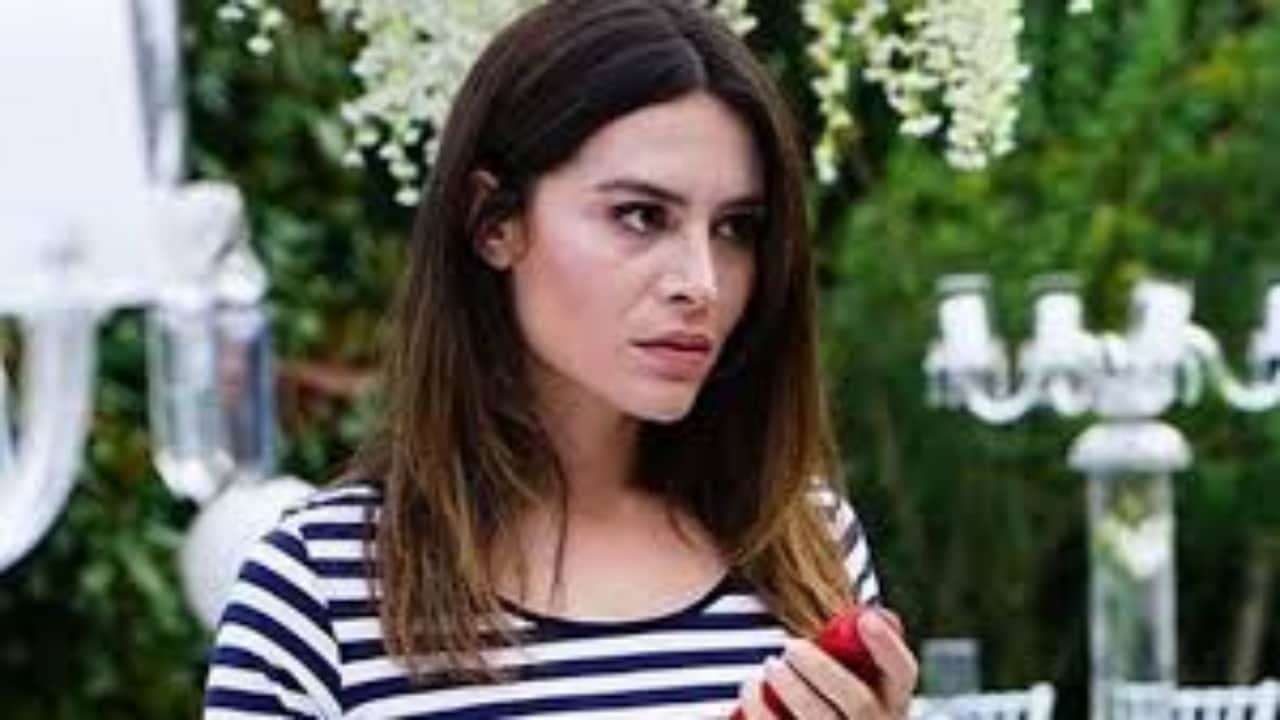 Foto - DEM Parti’nin teröristler için başlattığı "saç örme" akımına ünlü oyuncu da dahil oldu