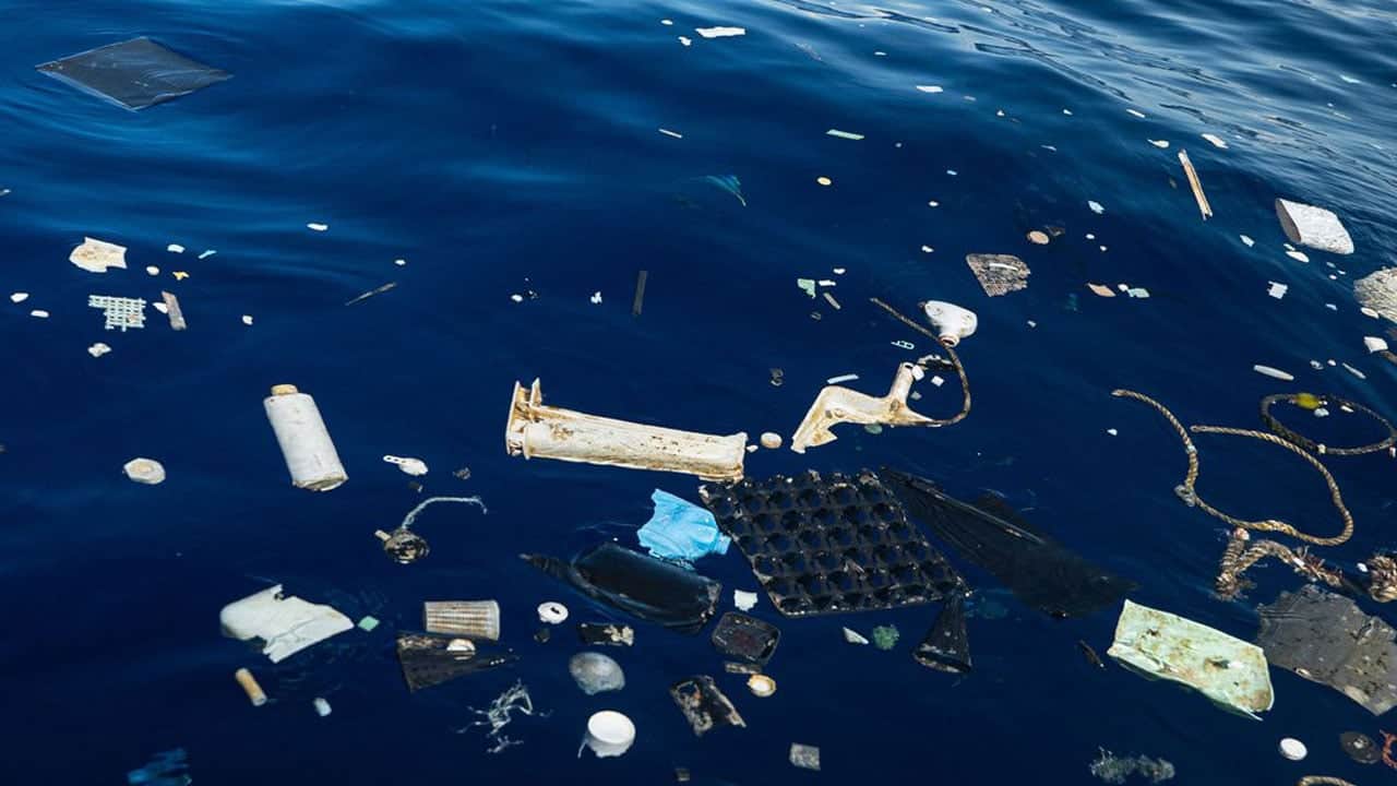 Foto - Denizin dibinde unutulan tehlike! Her yıl 500 ton plastik çıkıyor