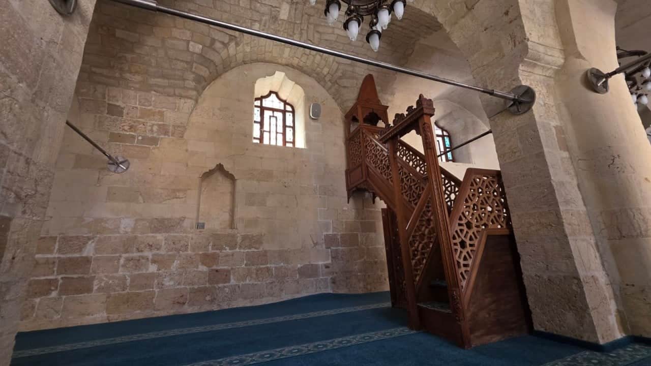 Foto - Depremde hasar gören iki tarihi cami Mevlid Kandili'nde ibadete açılıyor 