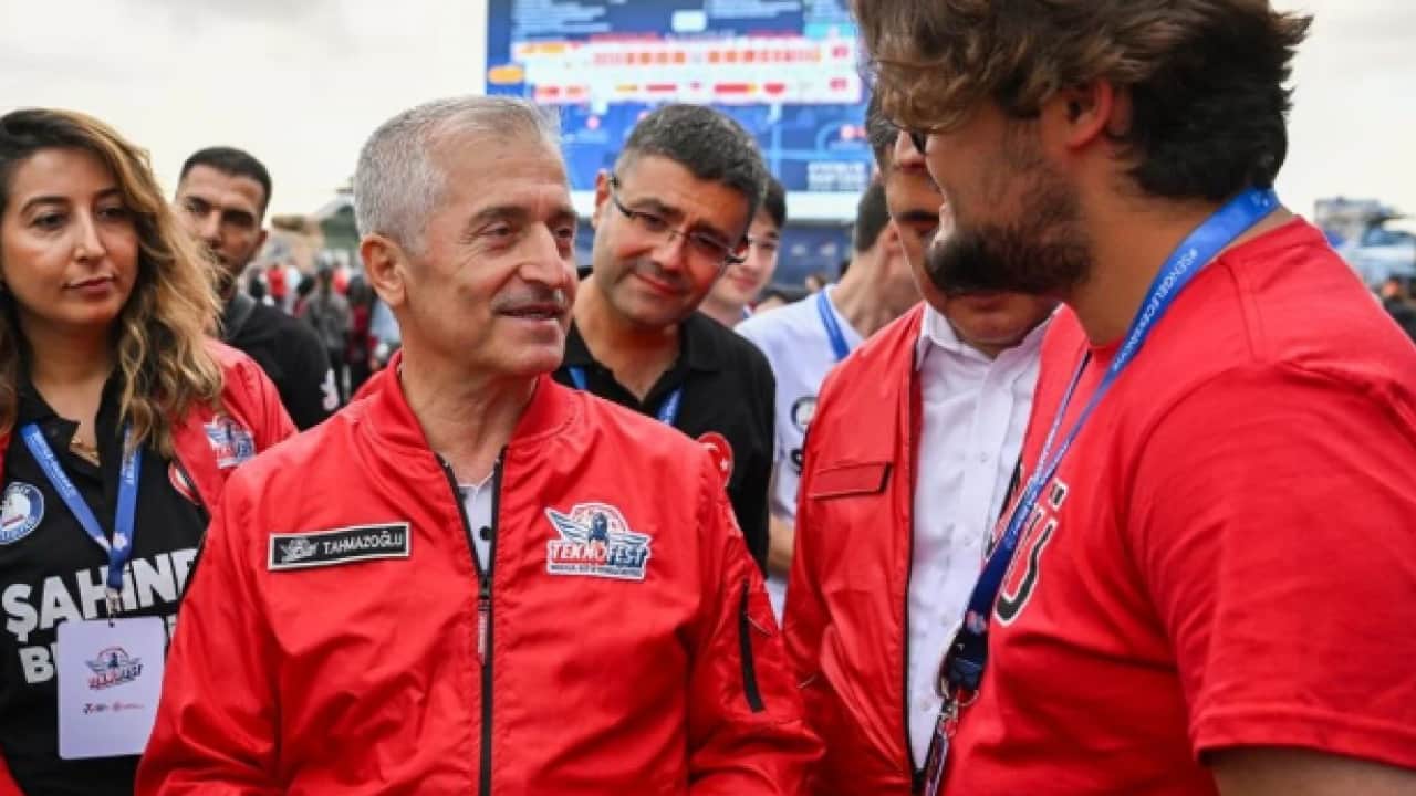 Foto - Destekledikleri 44 takımdan 36’sı finalde: TEKNOFEST’e Şahinbey damgası 