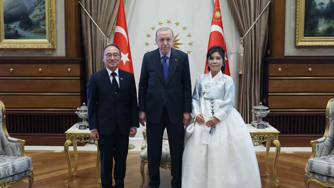 Foto - Dev proje için 'bize verin biz yapalım' diyorlardı: Güney Kore Türkiye'nin iki silahı için işaret fişeğini yaptı