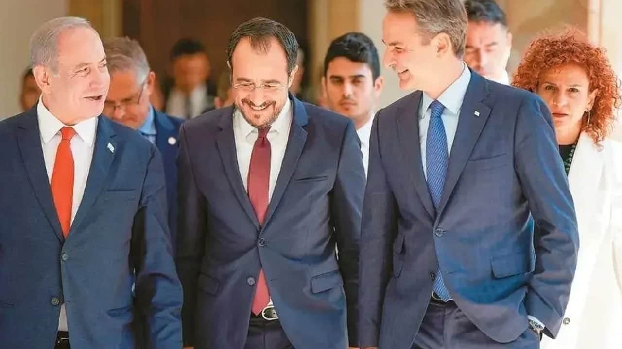 Foto - Konut satışları dikkat çekti... Yatırım için konut satın alan katil İsrail öne geçti: Güney Kıbrıs’ta 'İsrail işgali' büyüyor
