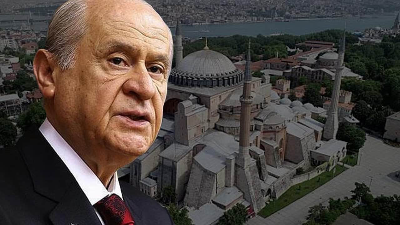 Foto - Devlet Bahçeli’den olay "Ayasofya" paylaşımı: Heveslerini kursaklarında bırakmaya devam edeceğiz