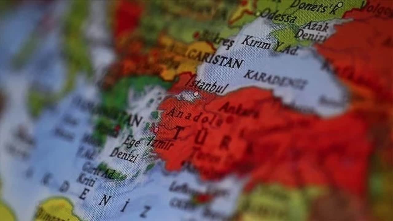 Foto - Dimitris Keridis'ten iyimser açıklama: Denizin altına döşeyeceğiz Türkiye işimize karışmayacak