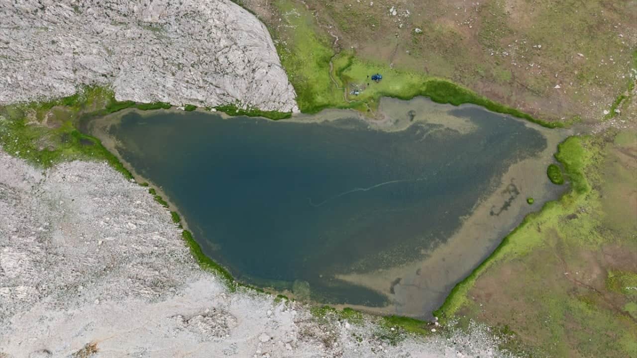 Foto - Doğa tutkunları akın etti 3 bin metre yükseklikte kamp keyfi
