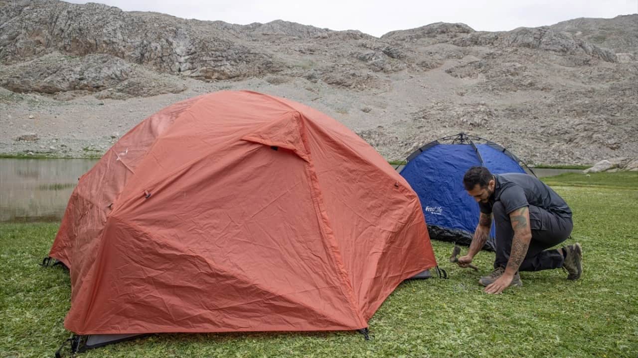 Foto - Doğa tutkunları akın etti 3 bin metre yükseklikte kamp keyfi