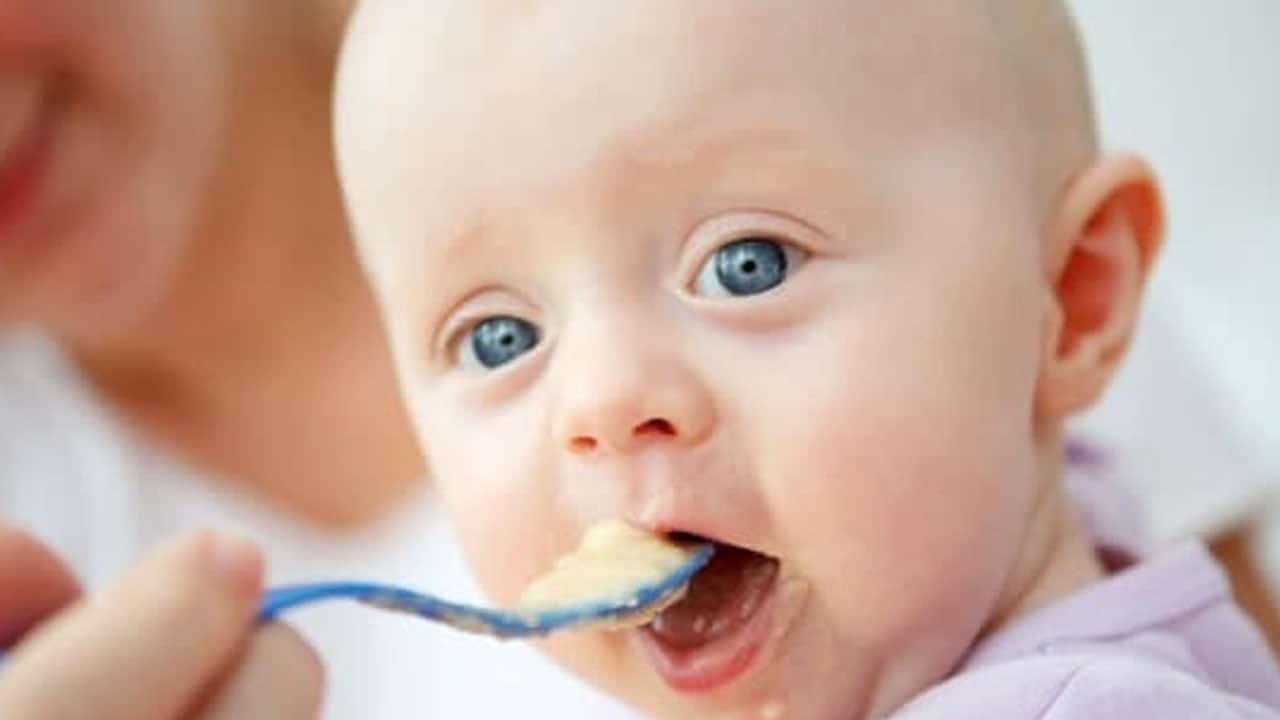 Doğal şifa: Zeytin ağacından Sivas el yapımı mama kaşıkları bebeklere iyi geliyor... Yurt dışından talep yağıyor!
