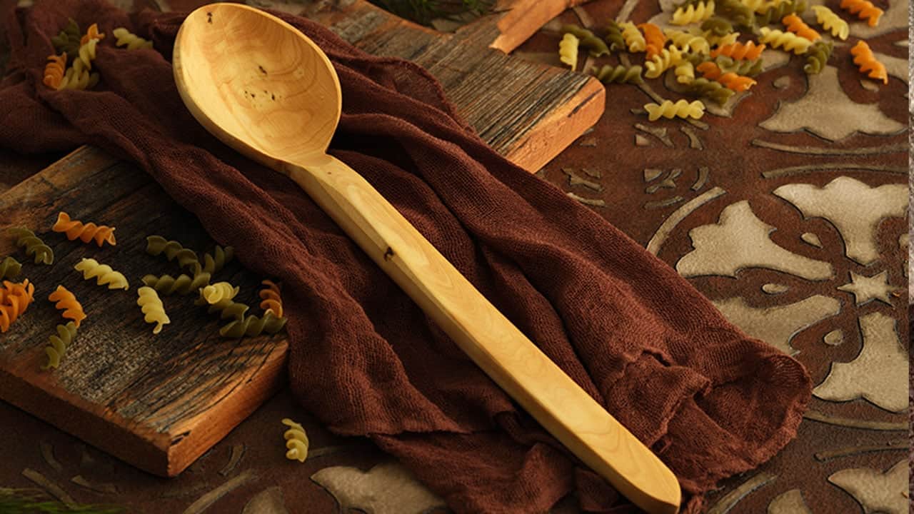 Foto - Doğal şifa: Zeytin ağacından Sivas el yapımı mama kaşıkları bebeklere iyi geliyor... Yurt dışından talep yağıyor!