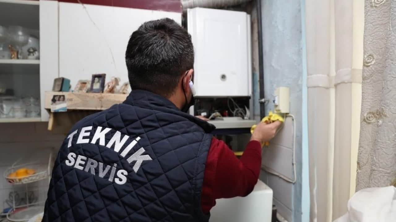 Foto - Doğalgazın en çok kullanıldığı kış havası geldi çattı: Kombi bakımı nasıl yapılır?  Bunu yapan yüzde 90 temizliyor 