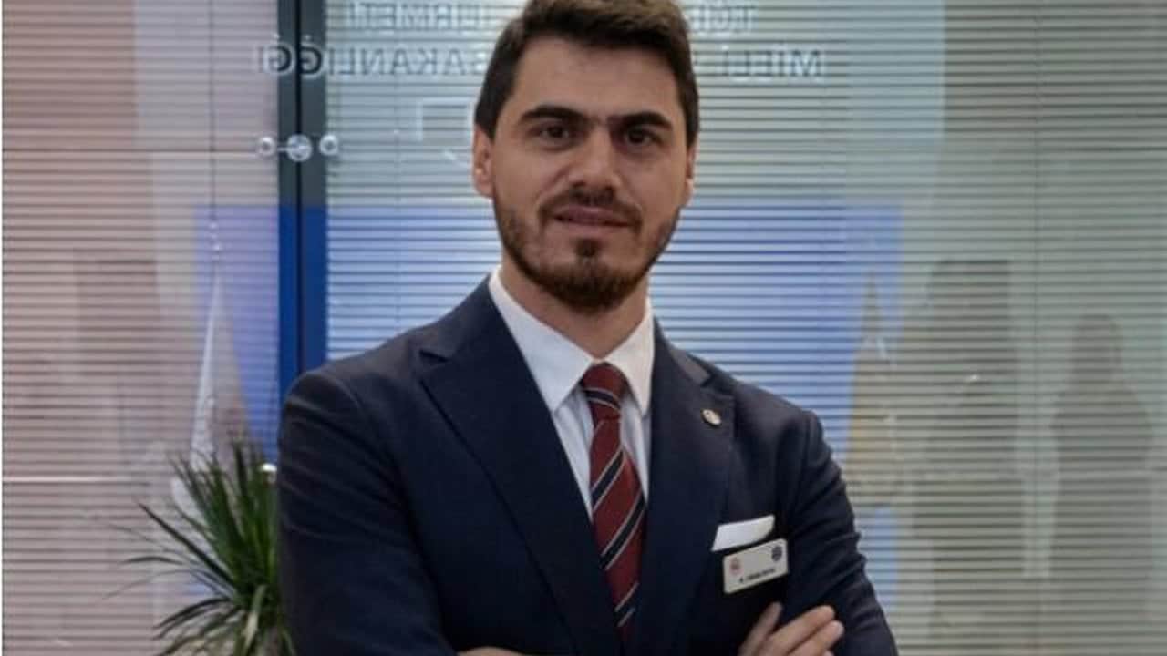 Foto - Dokunulmayan yok! Fon soruşturması bakan yardımcısının damadına da uzandı: Yakalama kararı çıkartıldı