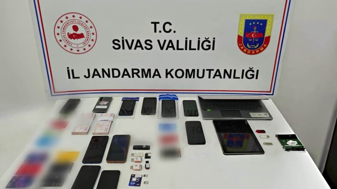 Foto - Dolandırıcılara 6 ilde eş zamanlı operasyon! 850 milyon liralık vurguna 5 tutuklama