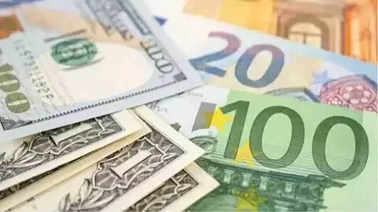 Foto - Dolar karşısında eriyor! Avro tepetaklak oldu
