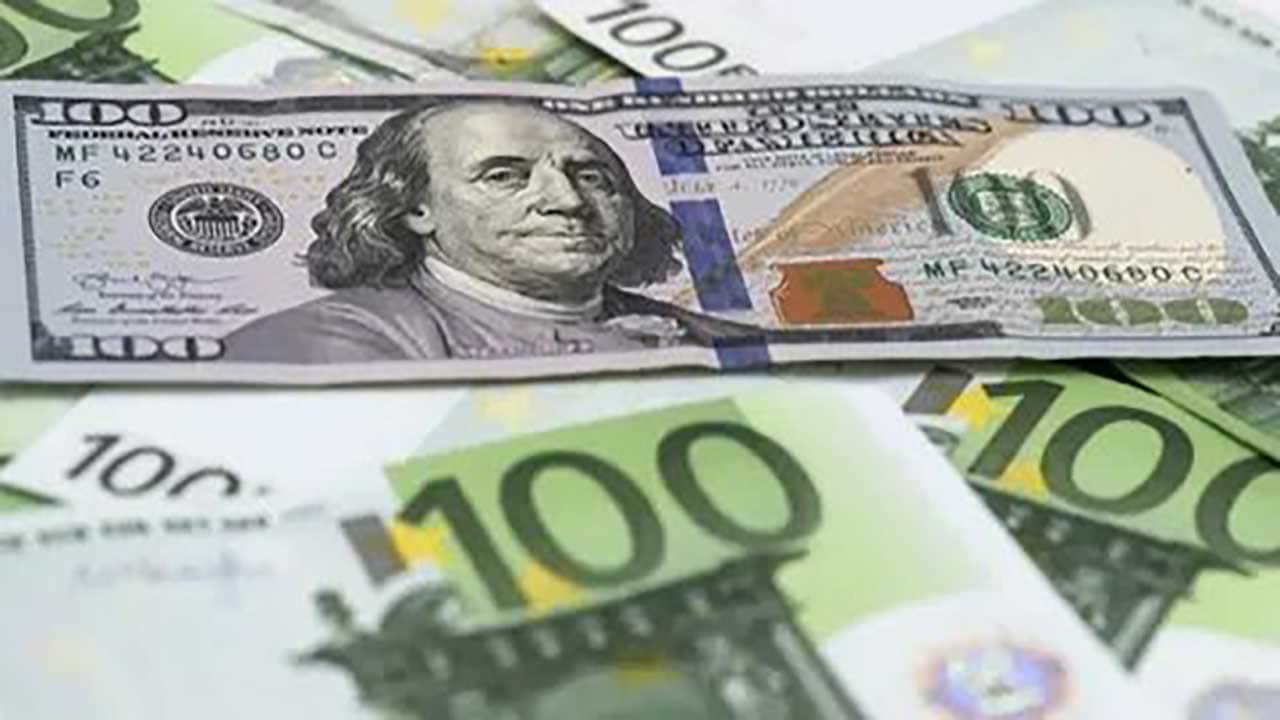 Foto - Dolar karşısında eriyor! Avro tepetaklak oldu
