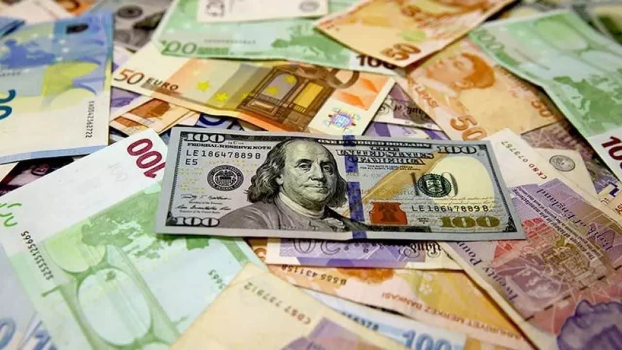 Foto - Dolar ve euro güne yükselişle başladı