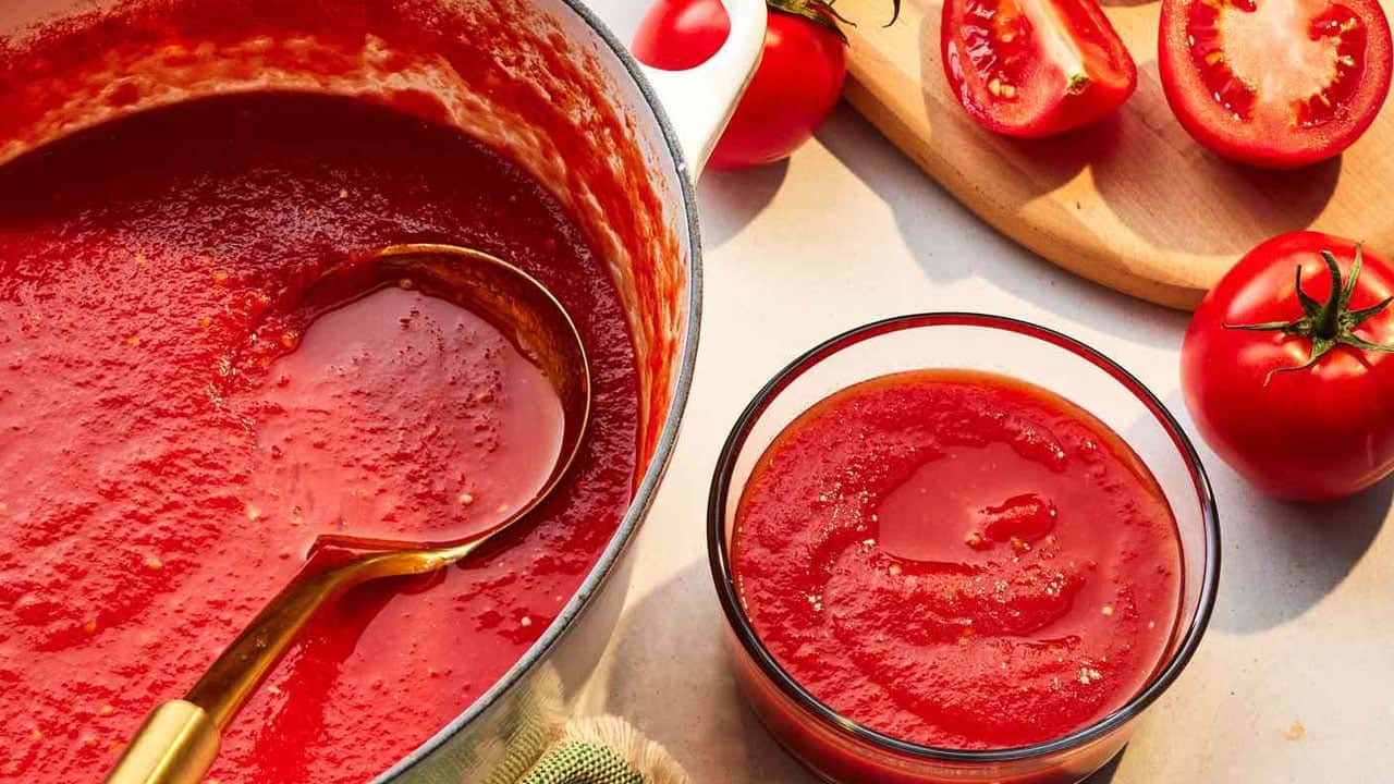 Domatesi kilo kilo alıp salça yapanlar dikkat! Türkiye’de 160 örnek incelendi, 15’inde o maddeye rastlandı