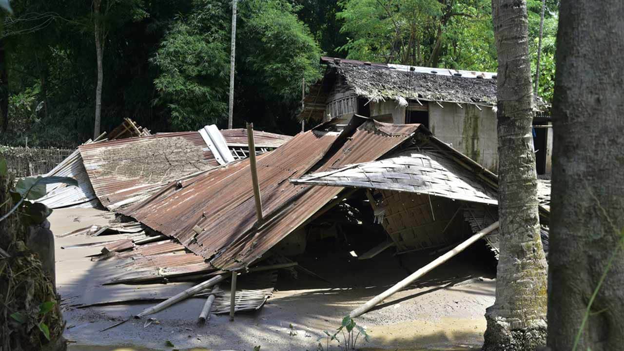 Foto - Dost ve kardeş ülkeden çok acı haber: 7 kişi daha vefat etti! Yaralı sayısı da artıyor