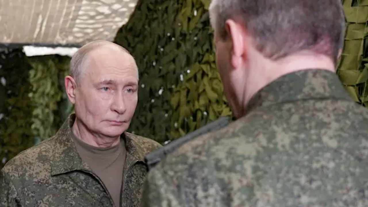 Foto - Dün Ankara'daydı... Bugün Putin'in kalbini vurdu!