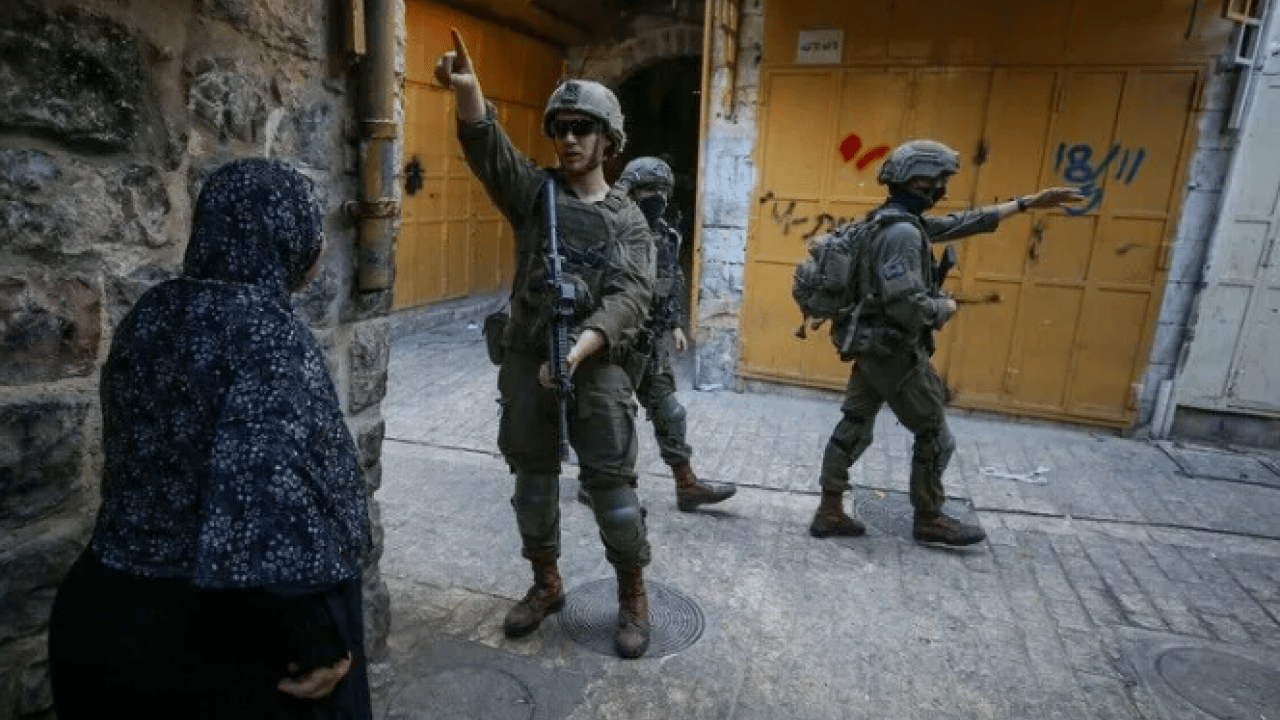 Foto - Dün kalleş yerleşimci çeteleri savunmuştu! Huckabee siyonist cinayetleri itiraf etti: ‘Batı Yaka’daki vahşet açıkça terördür’