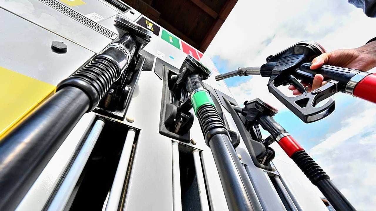 Foto - Dün zam bugün indirim! Motorin 60 liranın altına inecek