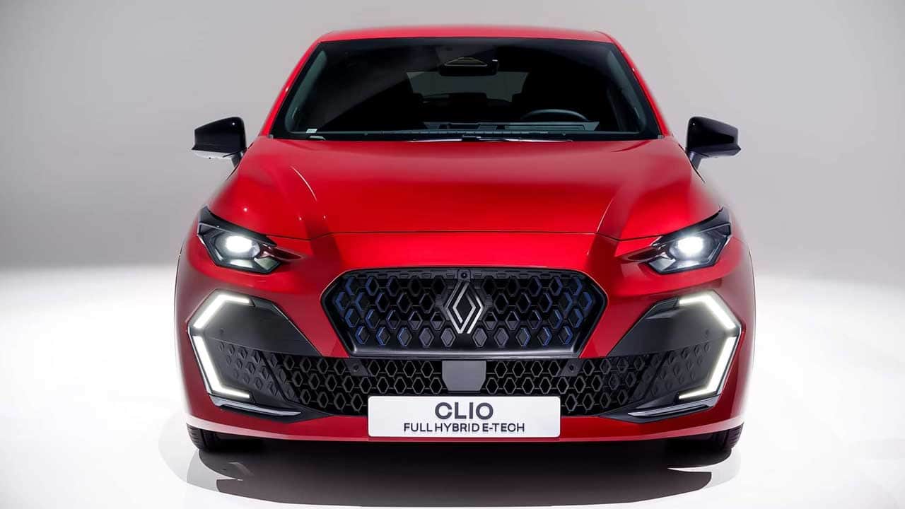 Foto - Dünya genelinde 17 milyon satarak rekor kırdı! Yeni Renault Clio Türkiye'de yollara çıktı