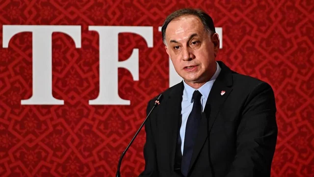 Foto - Dünya, ‘Hakem dosyası’nı konuşuyor! Ferhat Gündoğdu manşetlerde